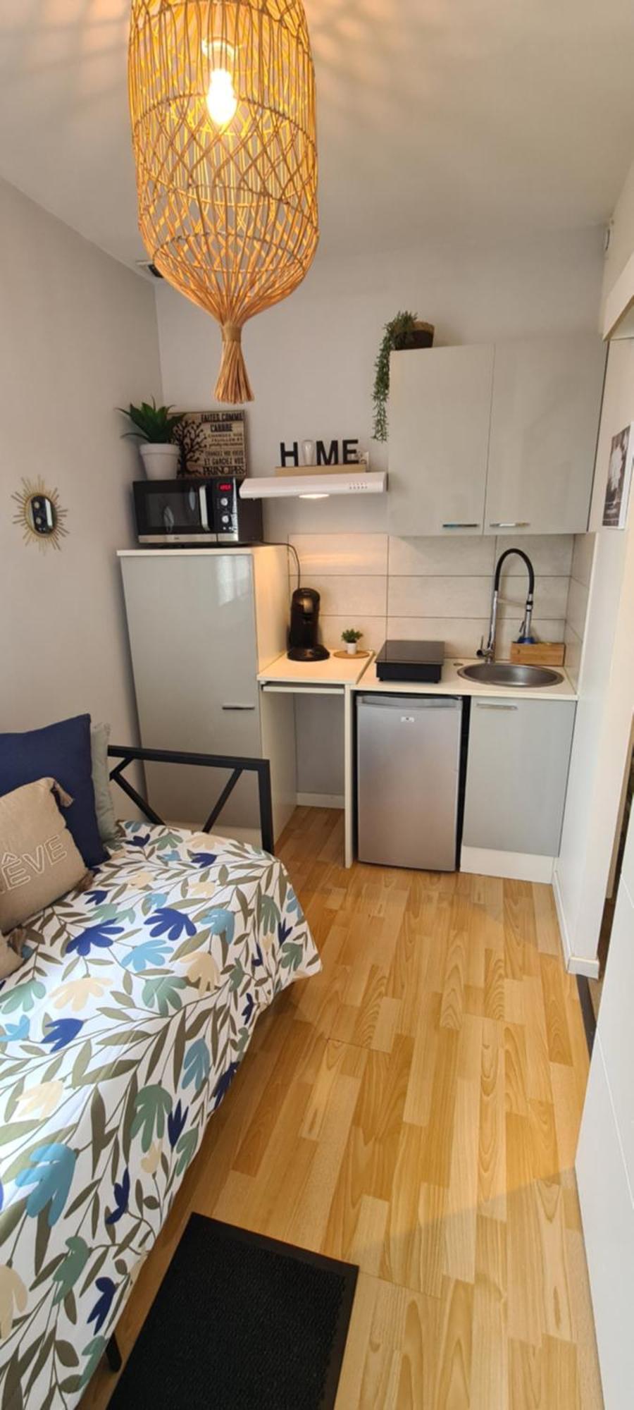 Adorable Studette Proche Gare Apartment Chartres Exterior photo