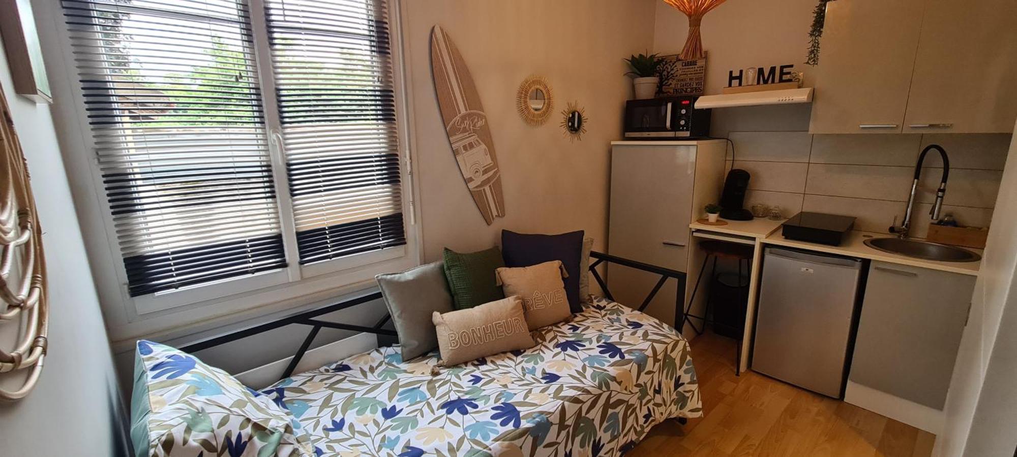 Adorable Studette Proche Gare Apartment Chartres Exterior photo